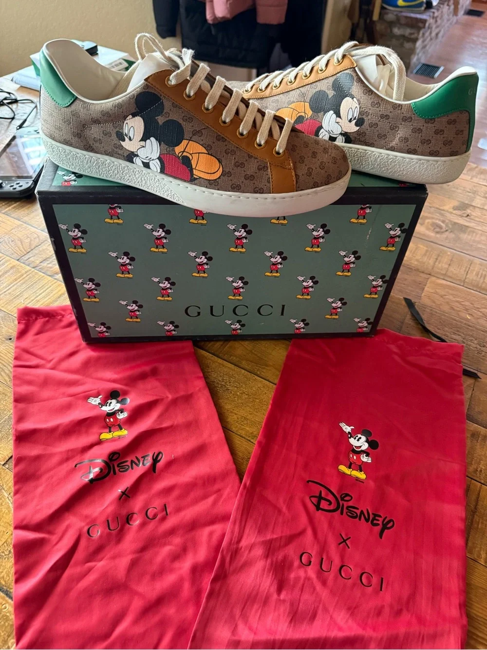 Gucci Mickey Men’s Shoes